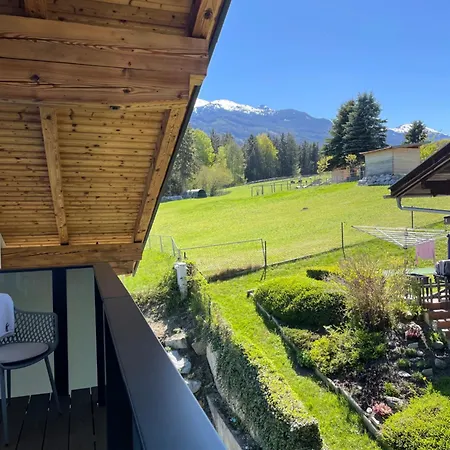 Quartier 27- Modern With Balcony & Free Parking Appartement