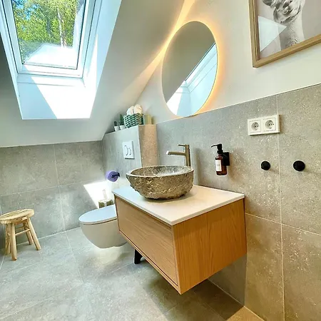 Quartier 27- Modern With Balcony & Free Parking * Tulfes